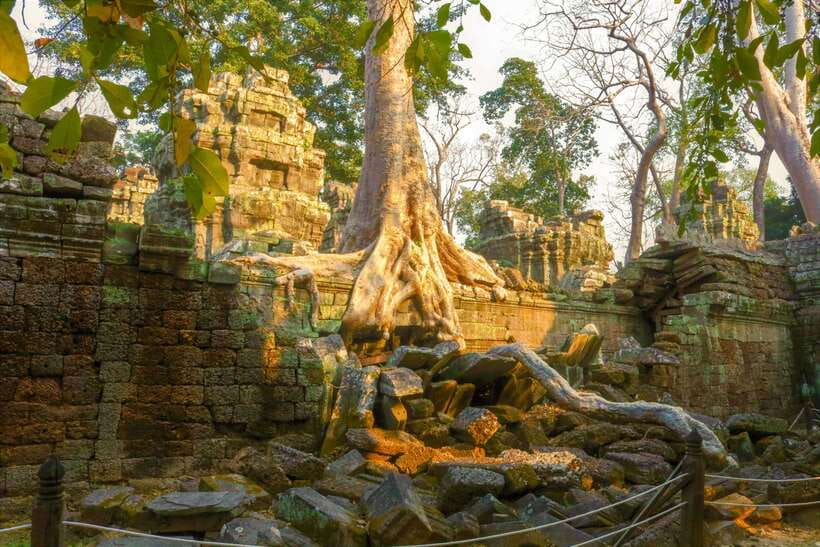 Angkor Wat: Full-Day Temples Small Group Tour - Srah Srang Break: Lunch and Downtime That Helps You Last