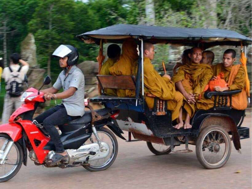 Angkor Wat Tour by Tuk-Tuk with English Speaking Driver - Baphuon and the terraces: Elephant Terrace and the Leper King