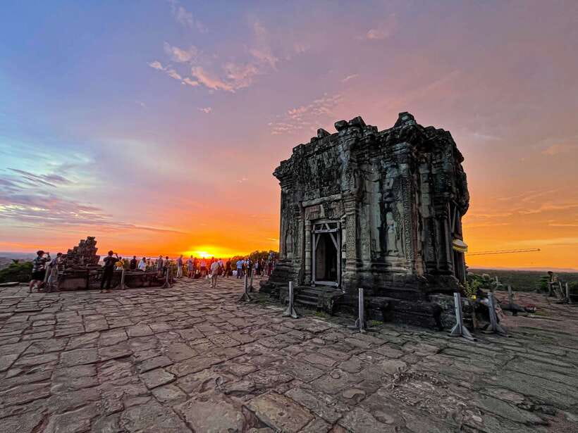 From Siem Reap: Angkor Wat and Floating Village 3-Day Trip - Price and logistics: what $180 really buys (and what to budget)