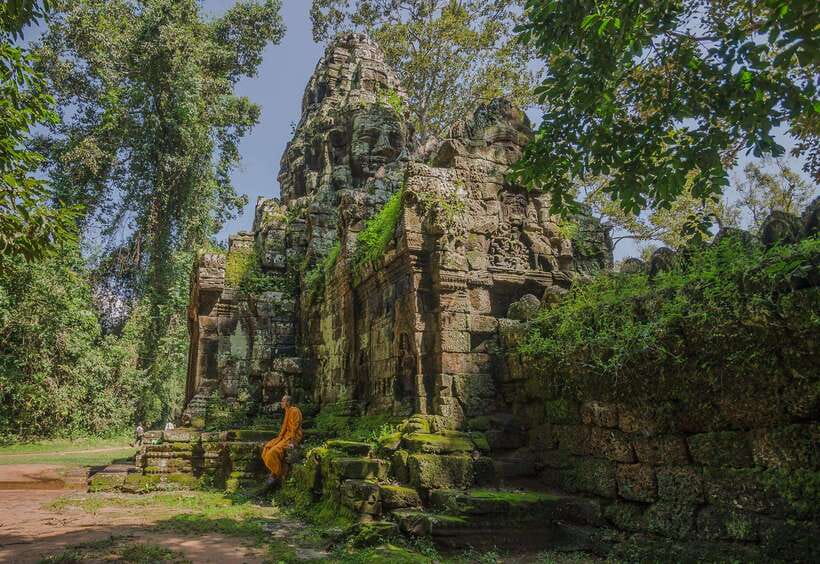 Full-Day Angkor Wat Sunrise and Sunset Private Tour - Pre Rup and the funeral-temple belief: context that makes the stone mean something