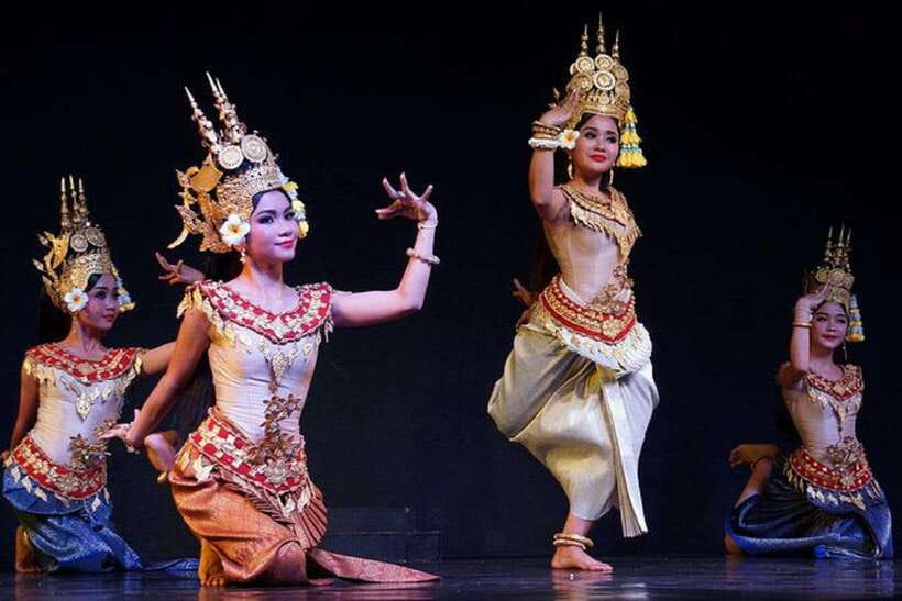 Siem Reap: Apsara Dance Show and Dinner with Hotel Pickup - The Show Itself: Costumes, Music, and What the 2 Hours Feel Like