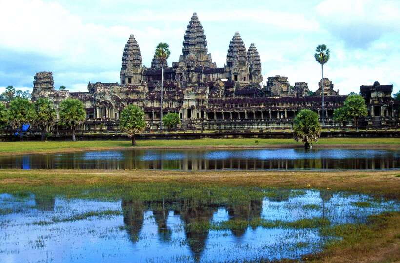 Siem Reap: Bike the Angkor Temples - Full-Day 30km Tour - Bike Quality, Support, and Why Helmets Actually Matter Here