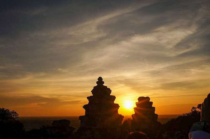 Siem Reap: Grand circle tour Sun set on bakeang hill & Guide - Why this Grand Circle route feels smarter than a one-spot day