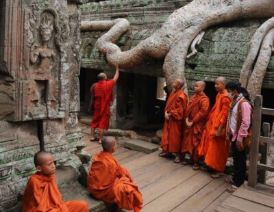Siem Reap: Personalized Angkor Wat Sunrise/Set by TukTuk/Car - The big decision: 3–4 hours or the essential 6–8 circuit