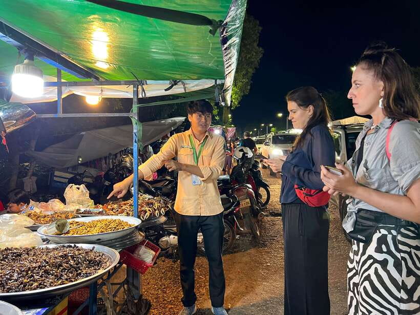 Siem Reap: Street Food Experience by Tuk-Tuk - The first stop at Lort Cha’s house: pin noodle that sets the tone