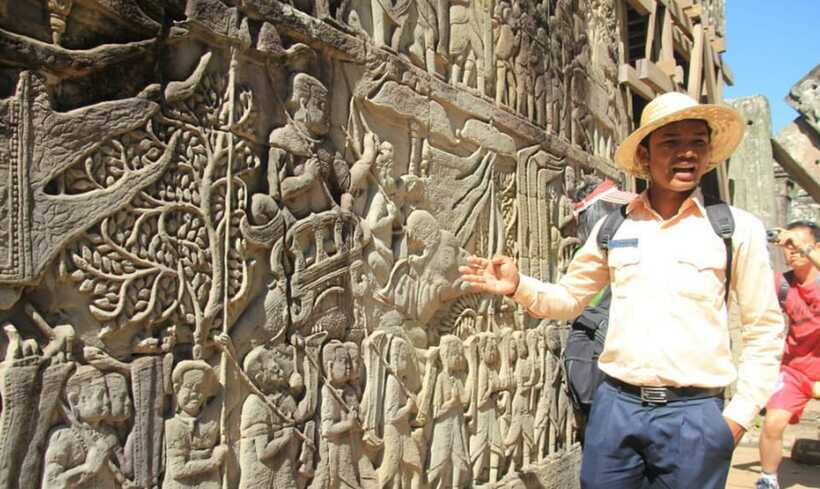 Sunrise at Angkor Wat and Small Tour with Tours Guide - Shared group or private tour: which fits your style
